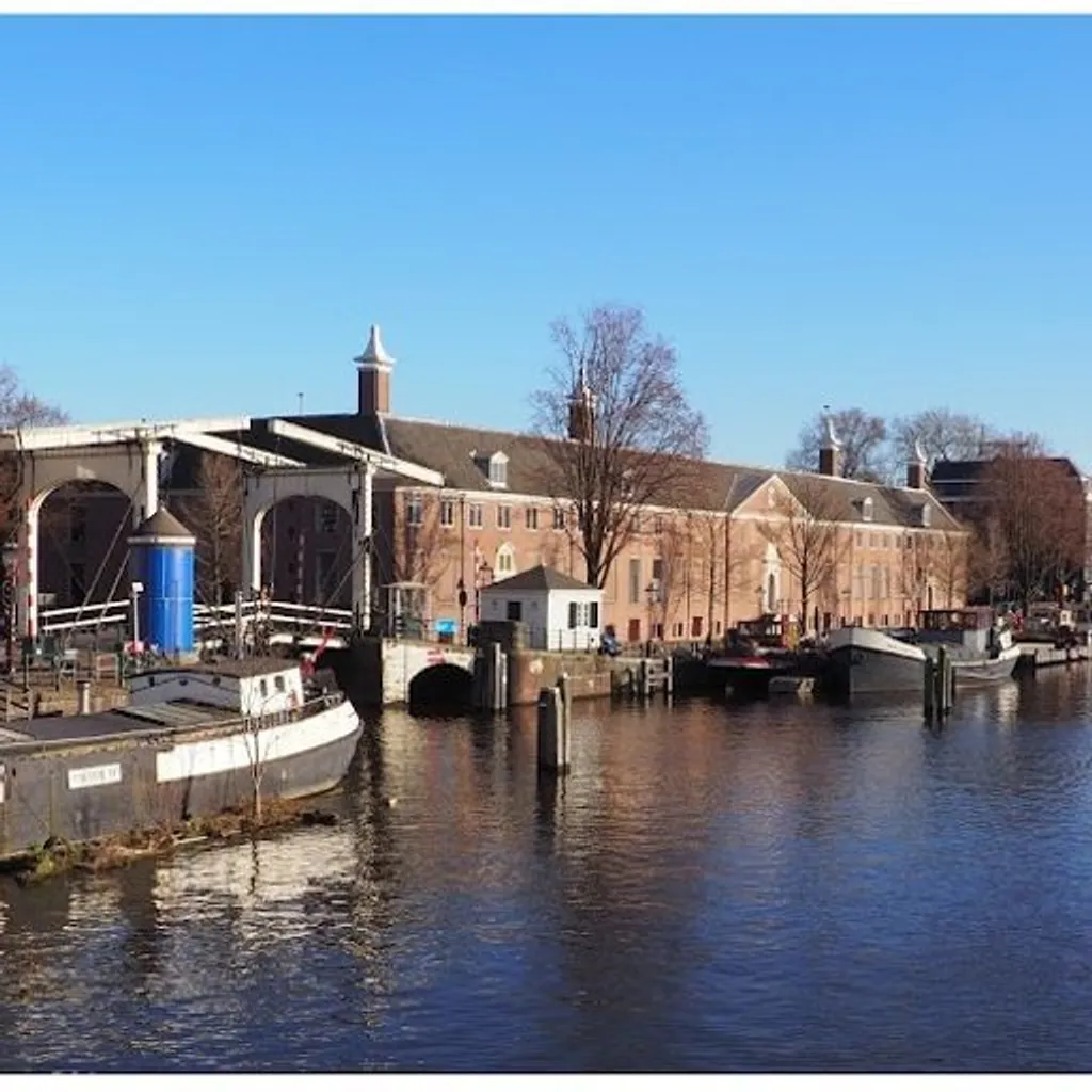 H'ART Museum (Hermitage Amsterdam) - 1