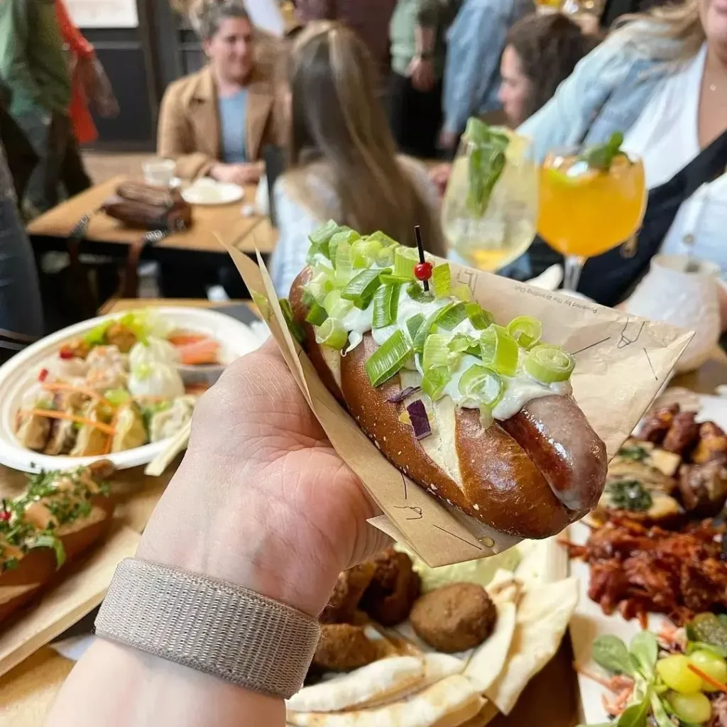 Foodhallen - 2