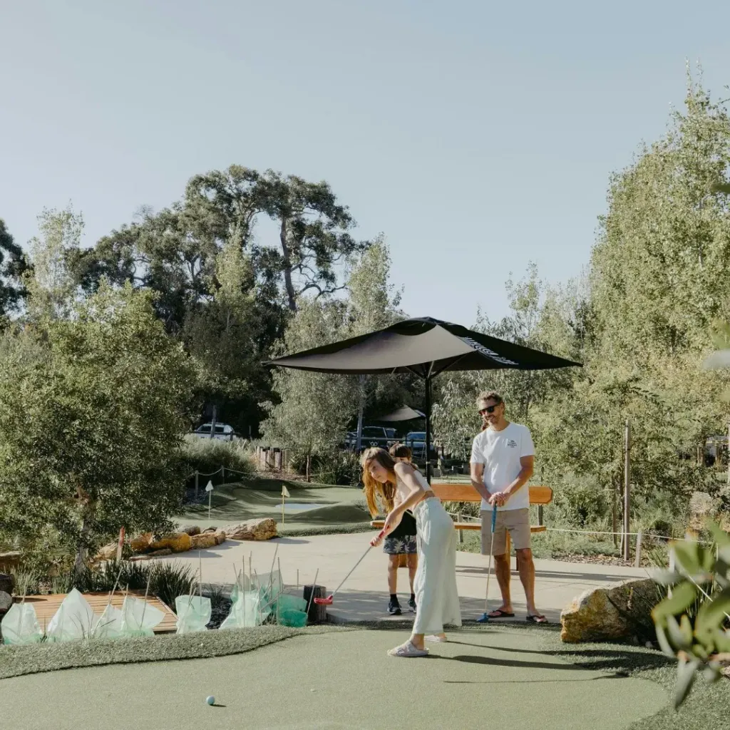 Yallingup Maze & Mini Golf - 2