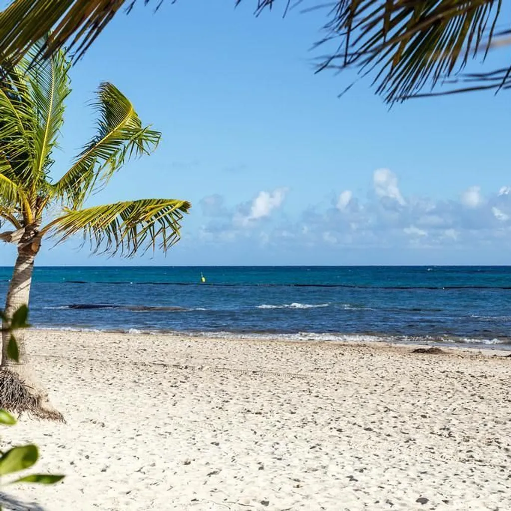 Playa Blanca Beach - 4