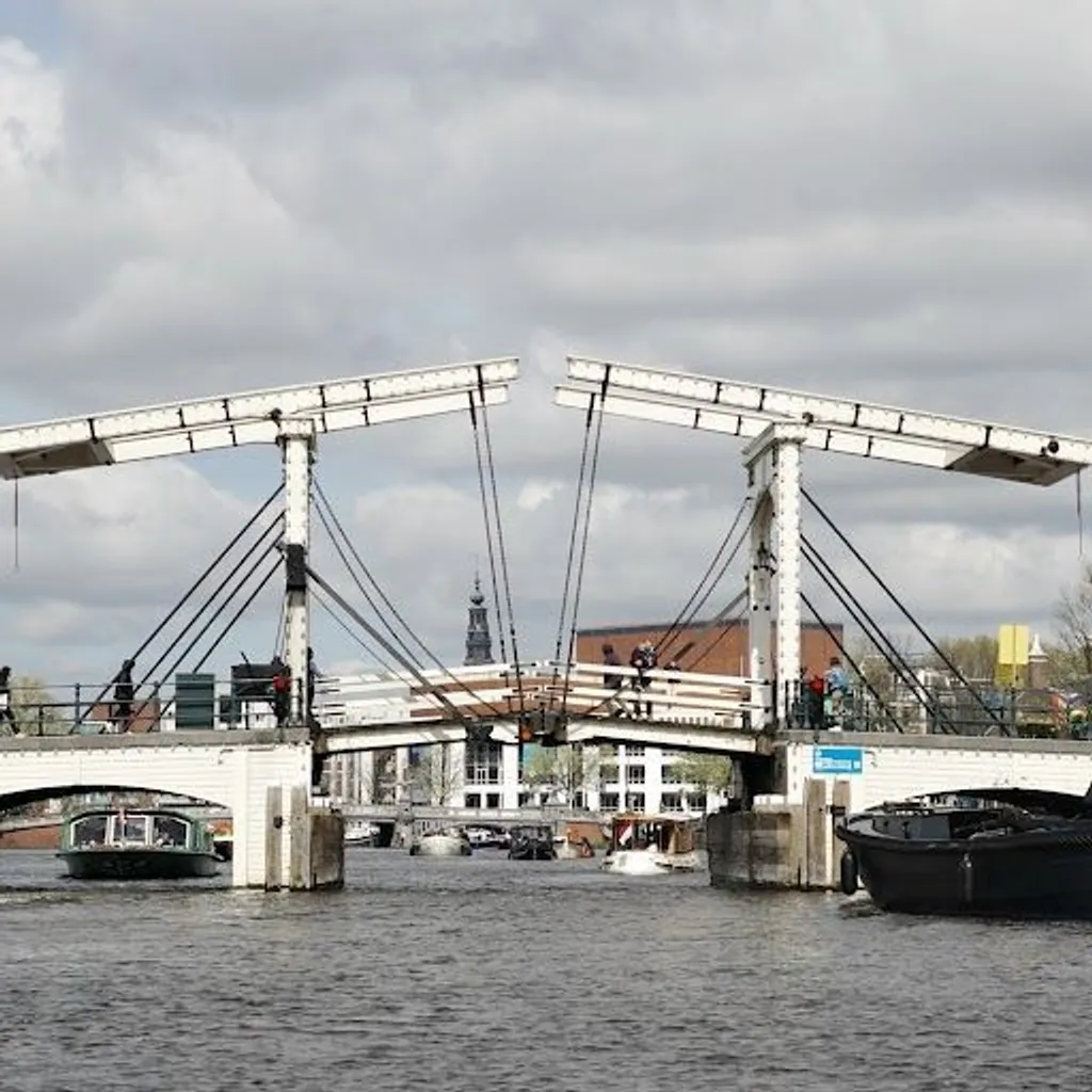 Skinny Bridge - 4