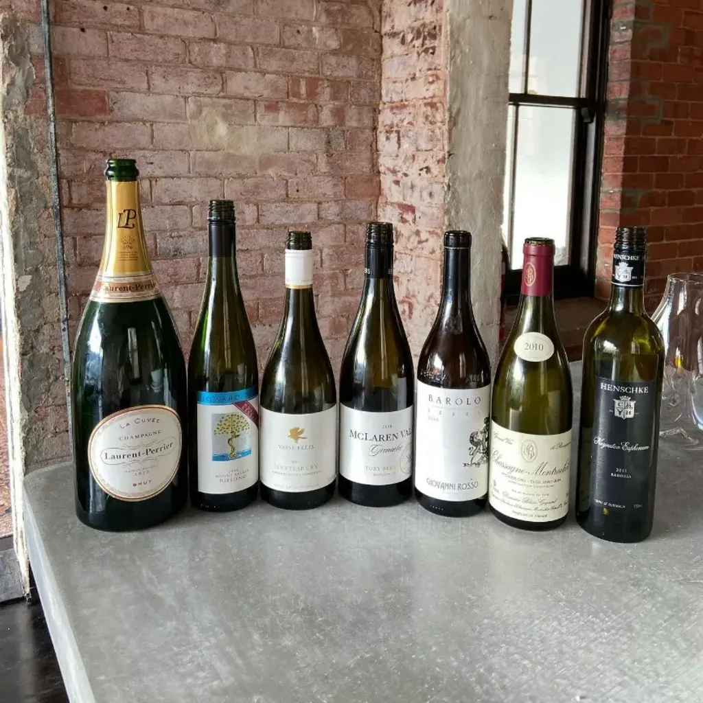 Pep's Wine Bar - 3