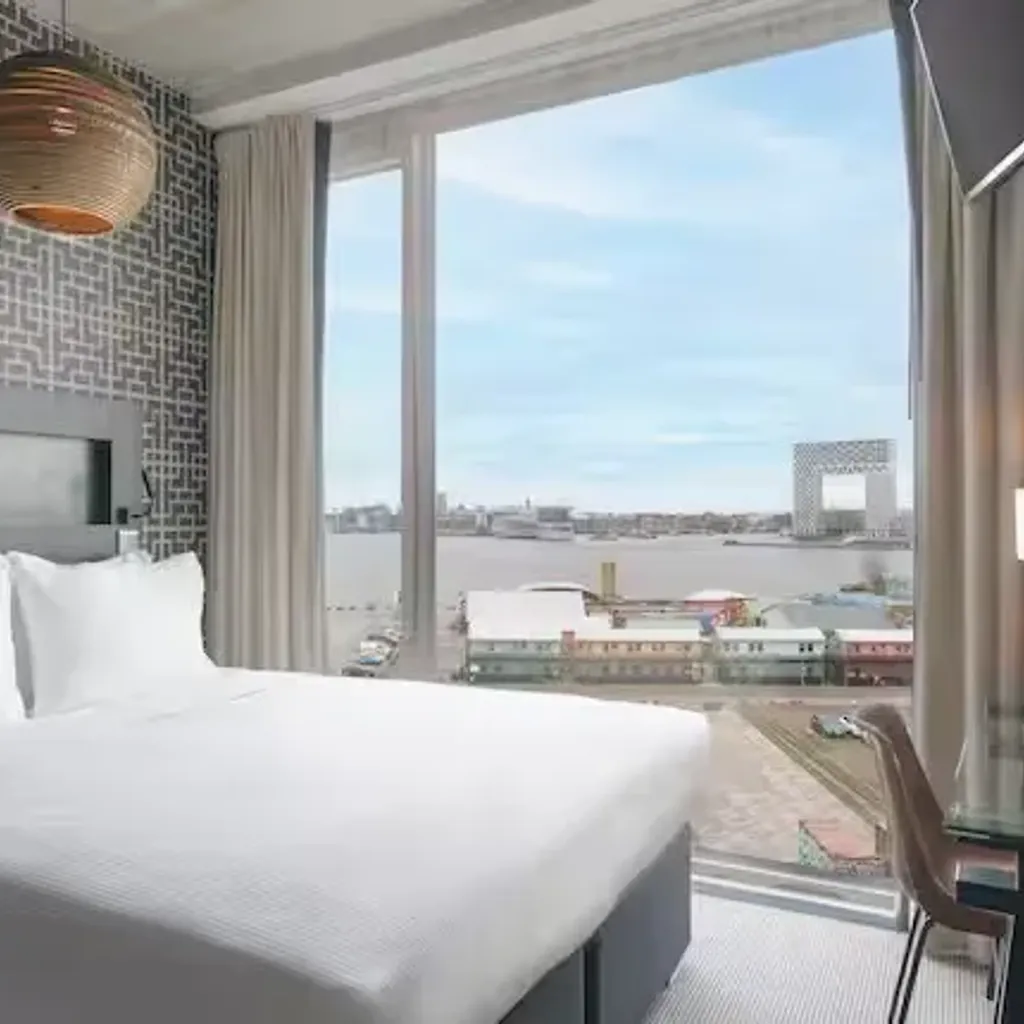 DoubleTree by Hilton Amsterdam - NDSM Wharf - 4