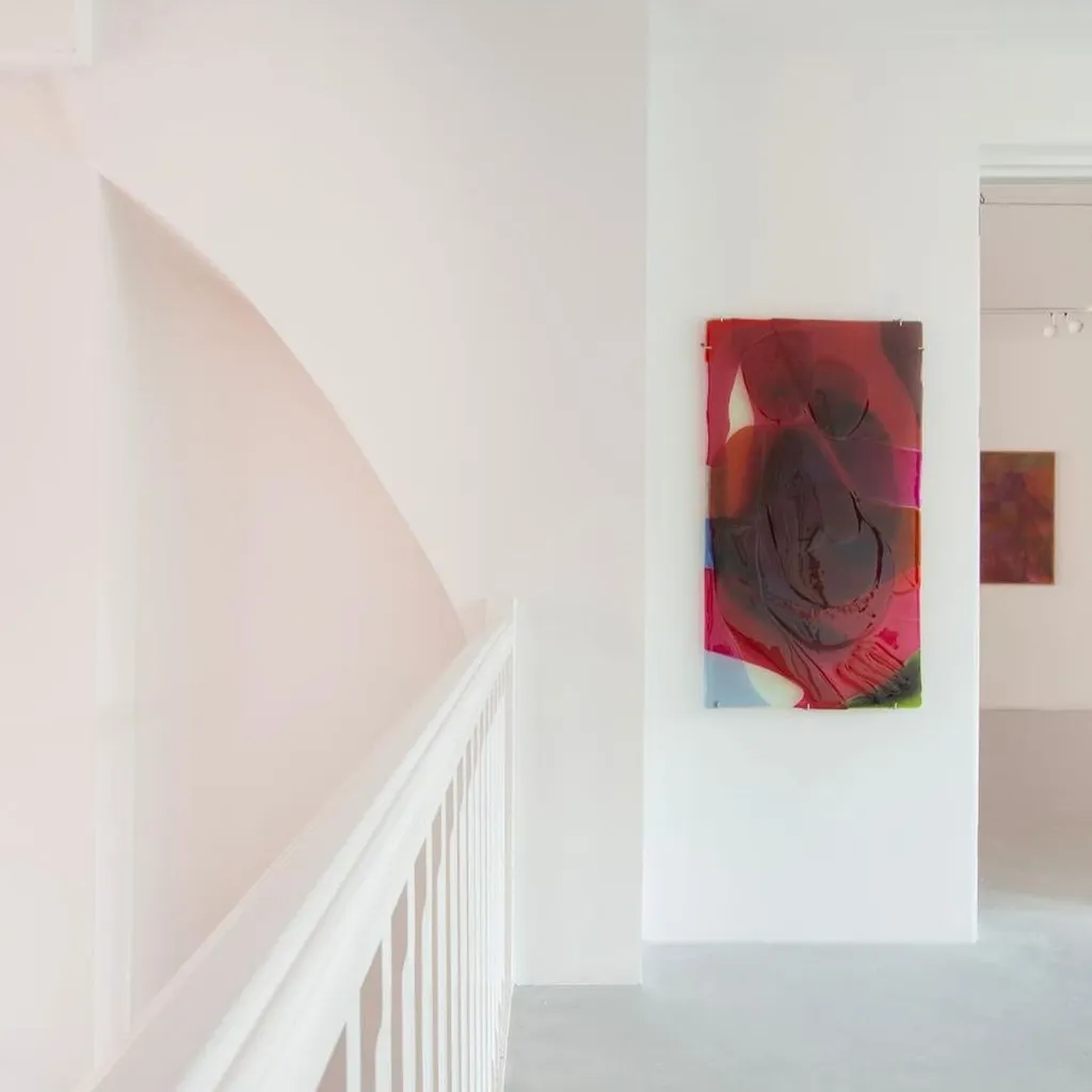 No Man's Art Gallery & de bar - 2