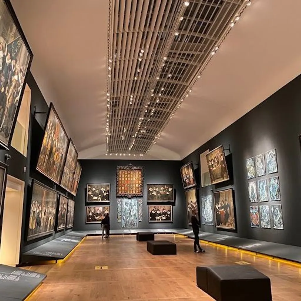 H'ART Museum (Hermitage Amsterdam) - 4