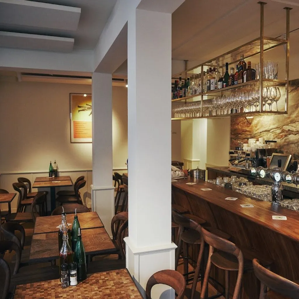 La Perla Pizzeria - 2