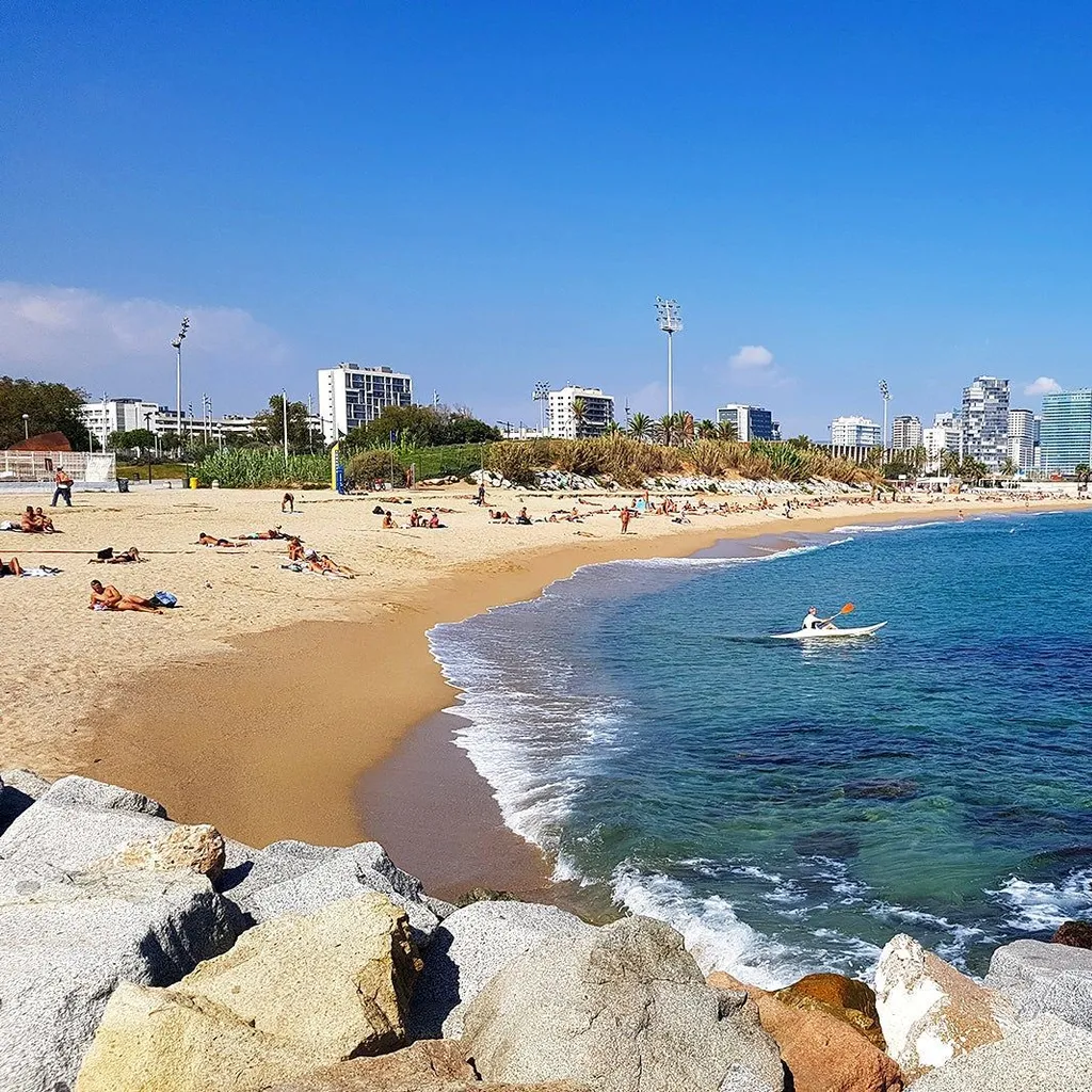 Platja de la Mar Bella - 1