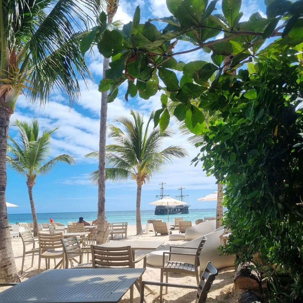 Huracan Beach Club - 6