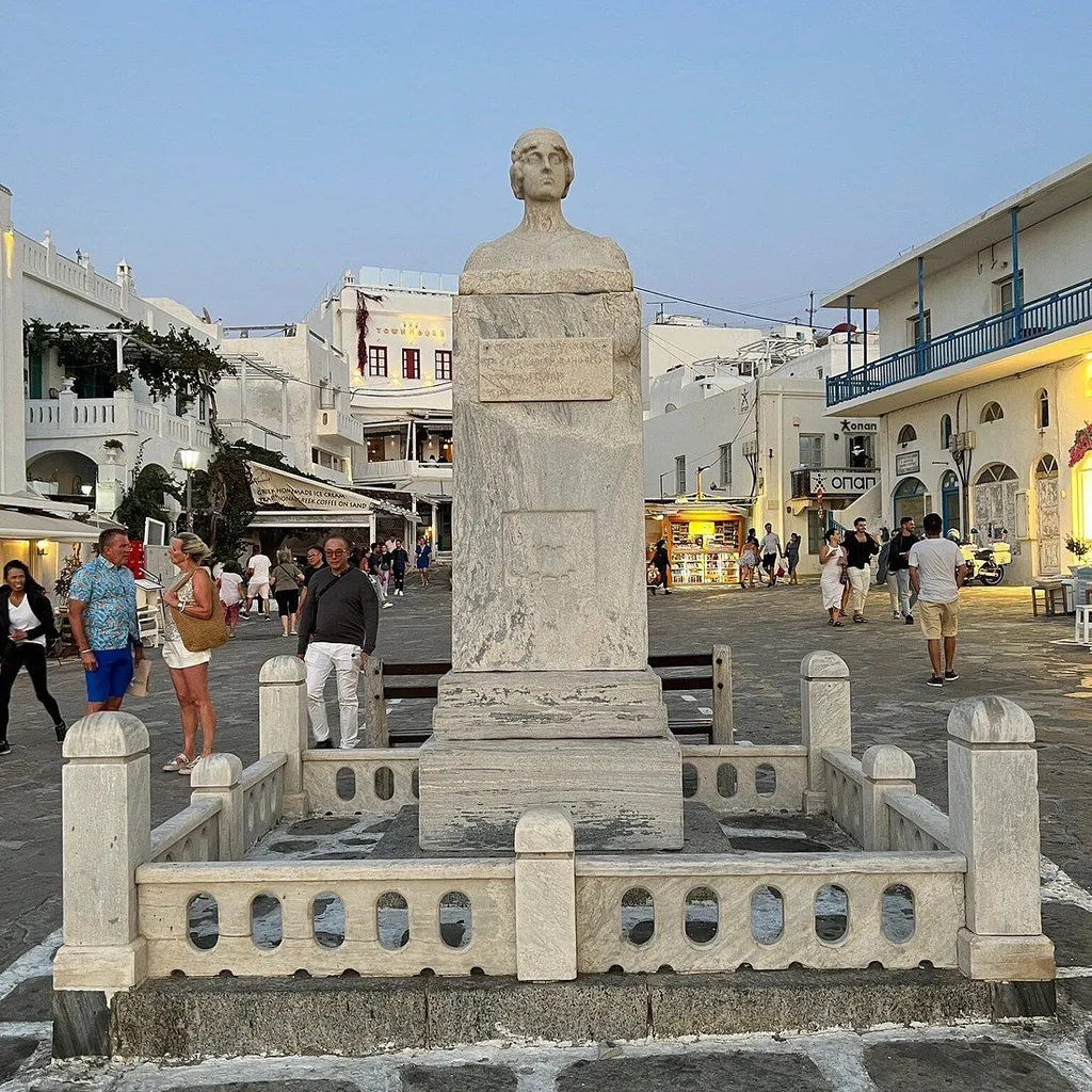 Manto Mavrogenous - 1