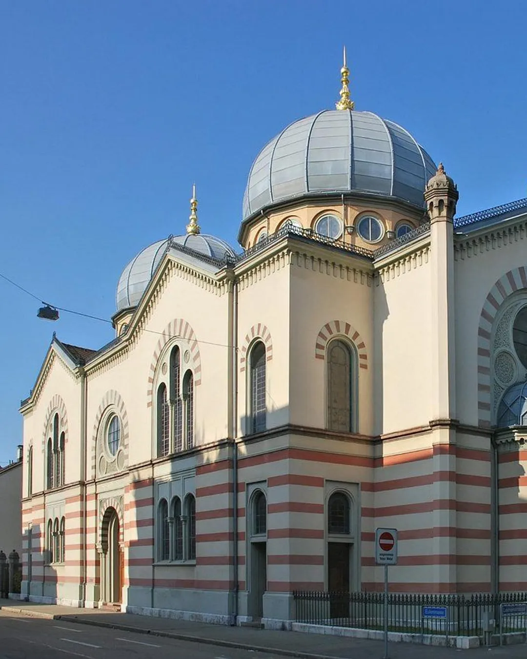Gallery image 2