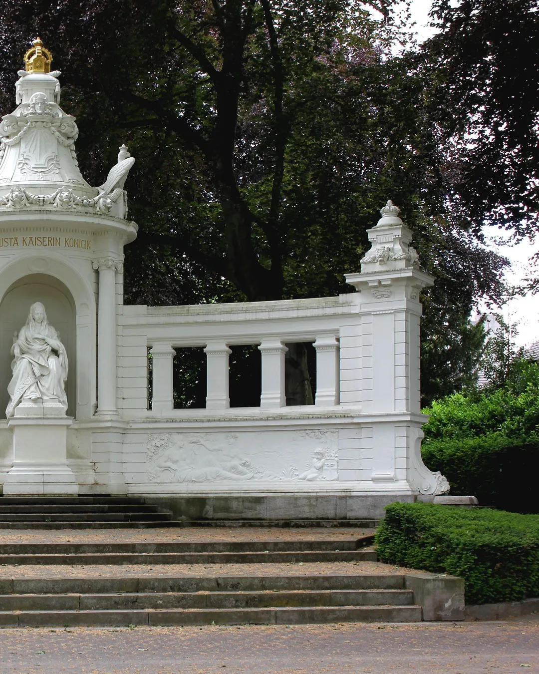 Gallery image 4