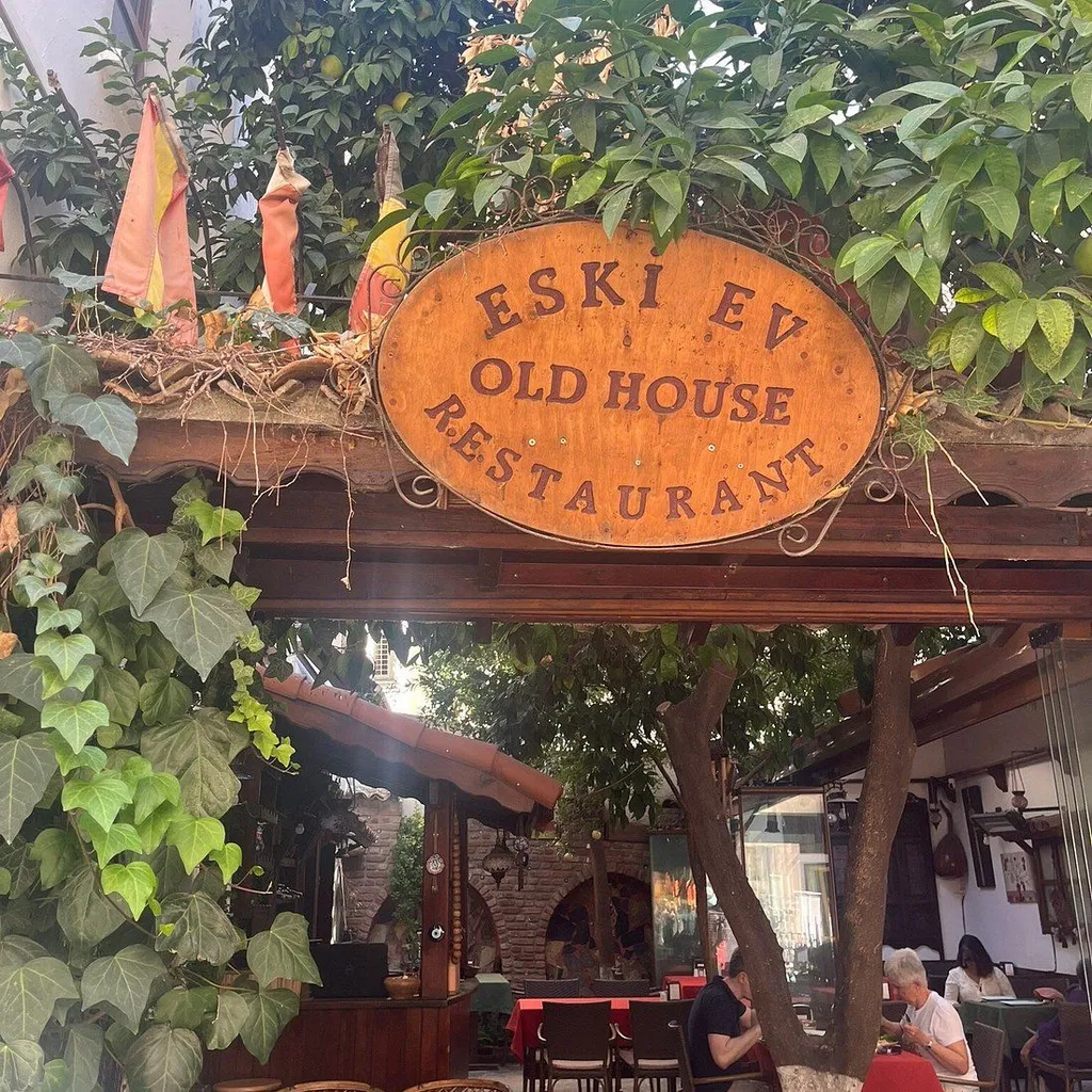 Eski Ev Restaurant (Old House) - 2