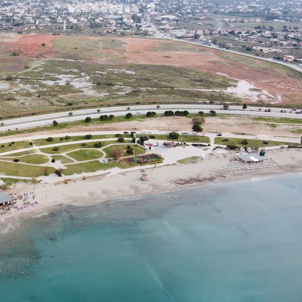 Paralia Anavissou - 2