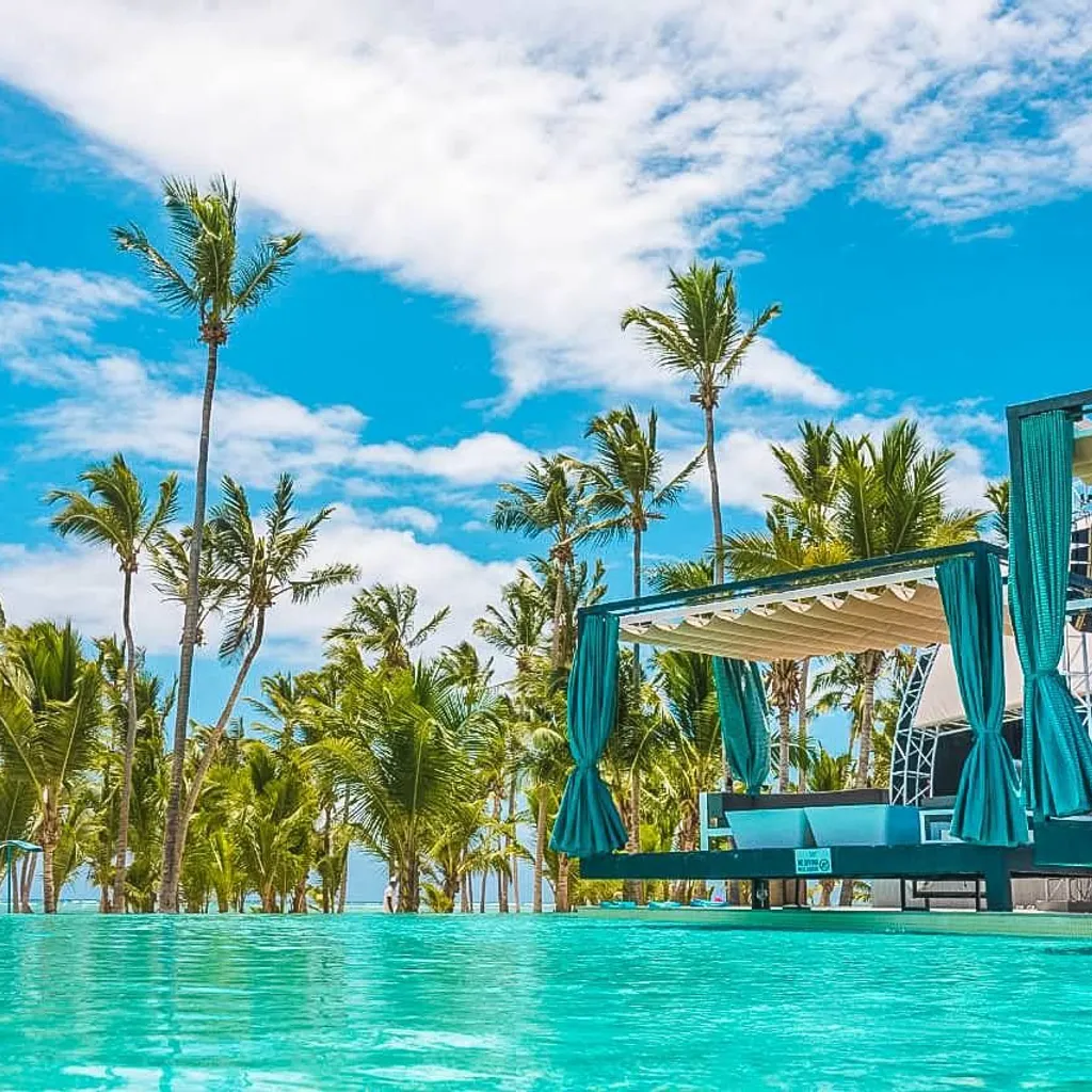 Pearl Beach Club - 6