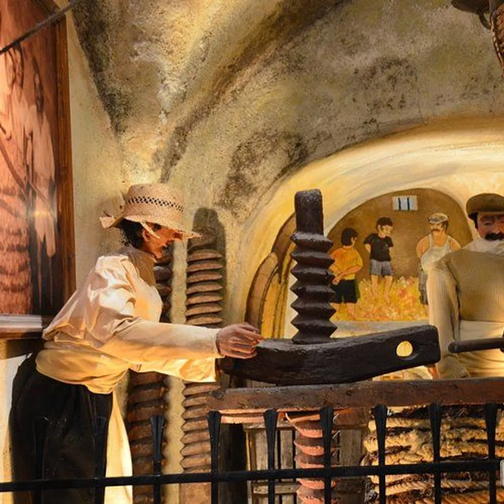 Santorini Wine Museum - 4