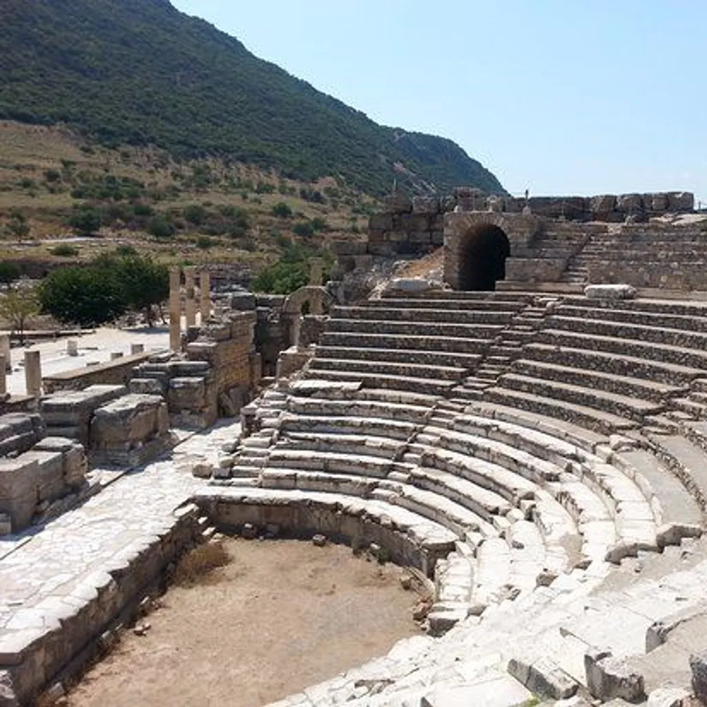 Odeon - 2